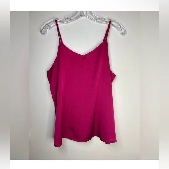 Zeagoo Fuchsia V-Neck Camisole - Picture 4 of 6